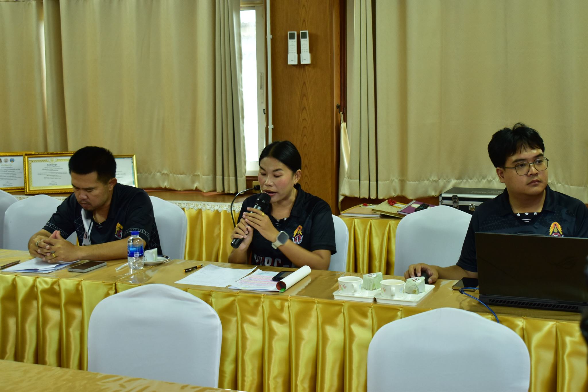 ประชุมคณะกรรมการการศึกษาขั้นพื้นฐานของโรงเรียน